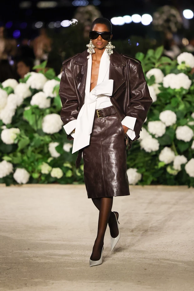 Saint Laurent Runway Look Paris Fashion Week Womenswear Spring-Summer 2026