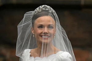 Hugh Grosvenor & Olivia Henson | Με ελληνική έμπνευση το όνομα του πρώτου τους παιδιού