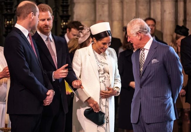 Κάρολος - Meghan - Harry