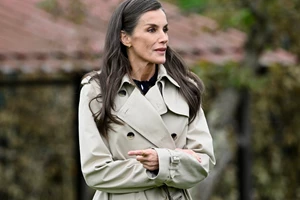 Πριγκίπισσα Catharina-Amalia | Φόρεσε το Max Mara παλτό της μητέρας της που αναβαθμίζει κάθε outfit