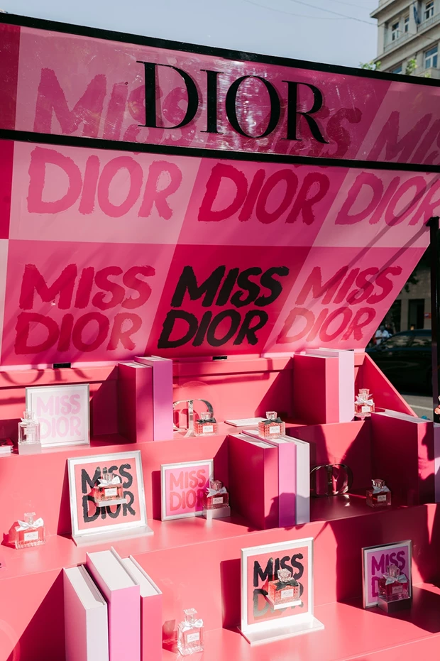 Dior