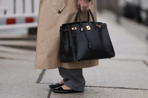 Πριγκίπισσα Marie της Δανίας | Με την κομψή τσάντα που λατρεύουν οι Γαλλίδες fashionistas