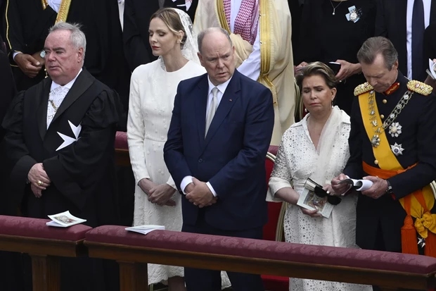 Αλβέρτος του Μονακό & πριγκίπισσα Charlene | Θα υποδεχτούν τον Πάπα στο Μονακό τον Μάρτιο