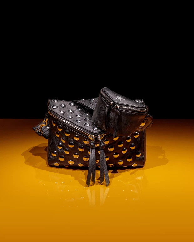 Τσάντα συλλογής MCM SS26 στο Μιλάνο