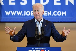 Το Facebook και το Twitter μπλόκαραν τους λογαριασμούς του Donald Trump