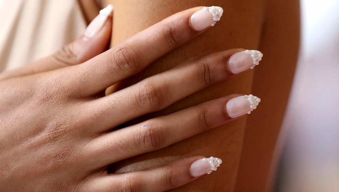 Η Bella Hadid φόρεσε ένα πραγματικά αποκαλυπτικό ολόσωμο μαγιό