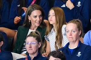 Harry και Meghan | 6 χρόνια μετά το Megxit επιστρέφουν στη Βρετανία – Οι λόγοι πίσω από την απόφαση