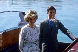 Η μοχθηρή κίνηση της Camilla λίγο πριν από τον γάμο της πριγκίπισσας Diana και του Καρόλου