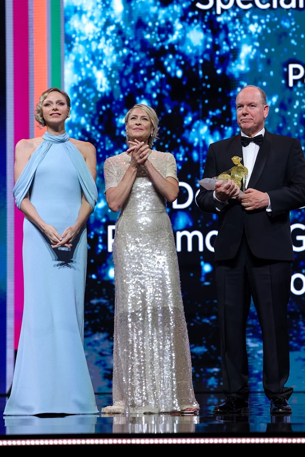 Πριγκίπισσα Charlene | Ωδή στο παρελθόν της η νέα της εμφάνιση στο Μονακό