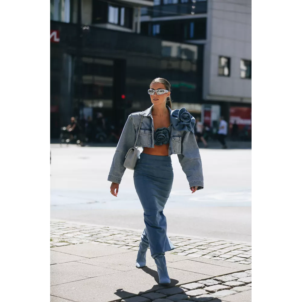 Total denim