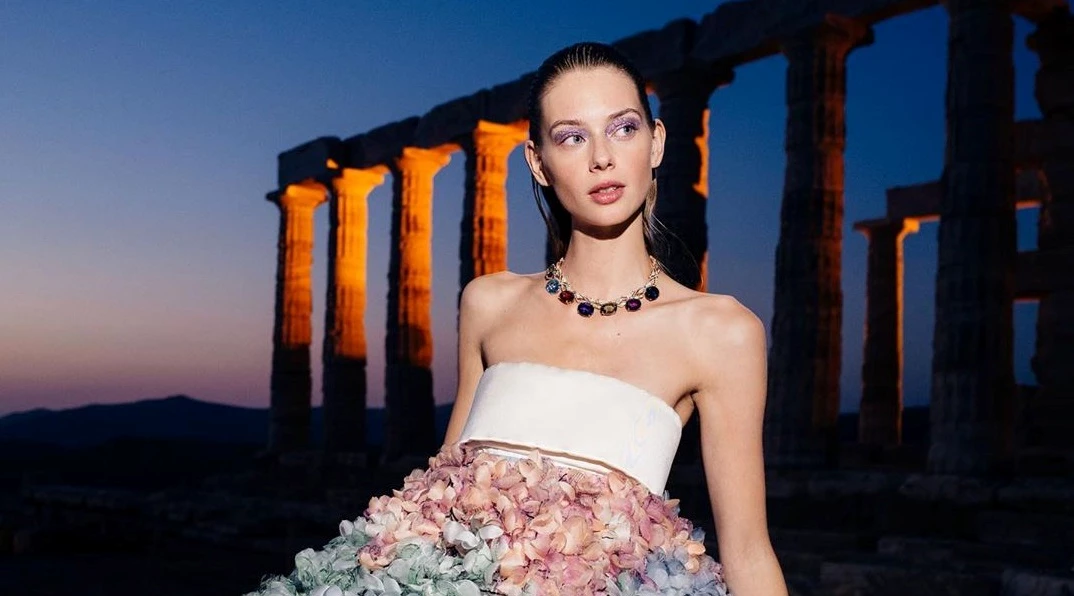 Hair Steaming | Η νέα τάση στην περιποίηση των μαλλιών