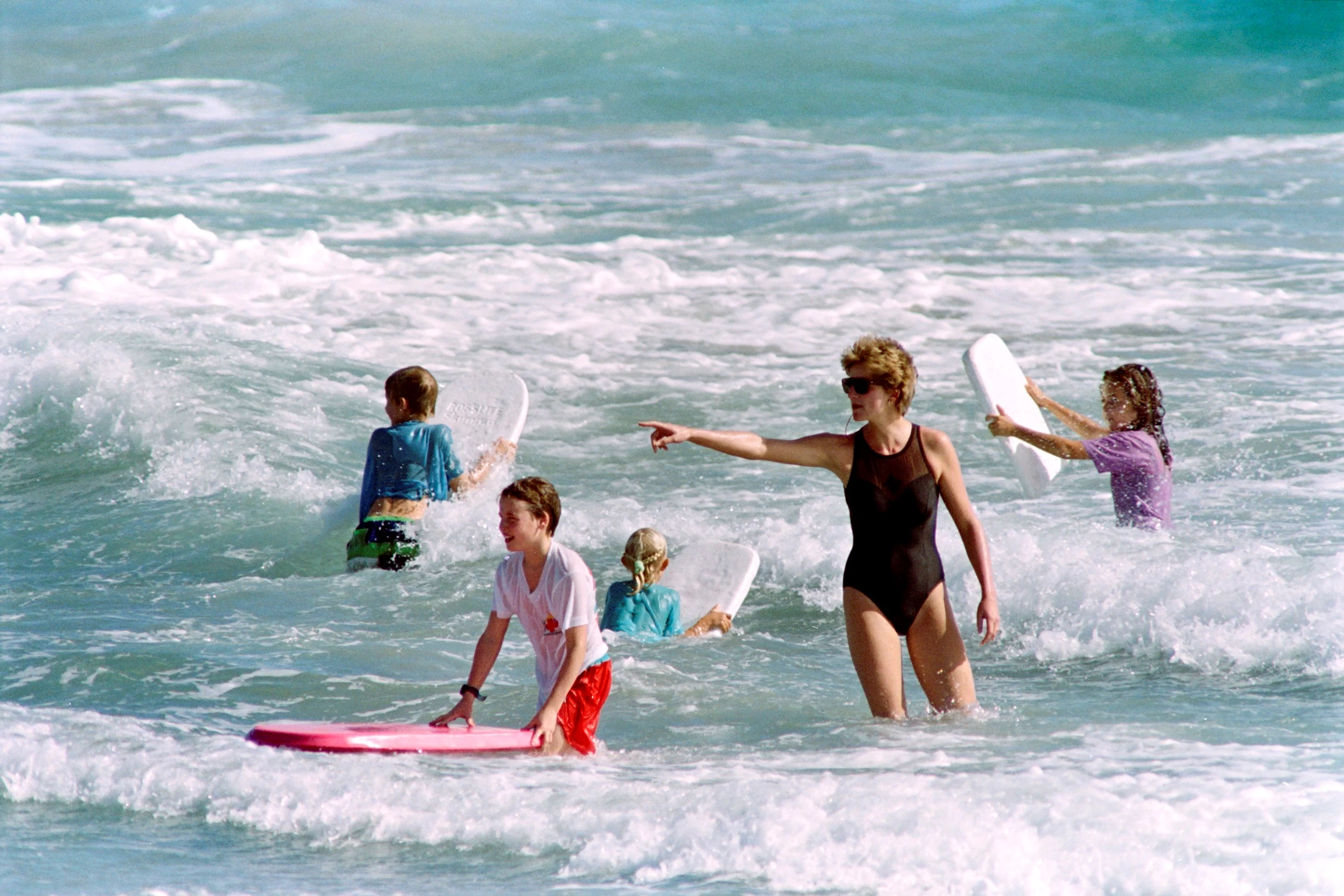 Πριγκίπισσα Diana | Το trailer του νέου ντοκιμαντέρ για τη ζωή της εξηγεί τις δυσκολίες που αντιμετώπισε υπό τα αδιάκριτα βλέμματα των φωτογράφων