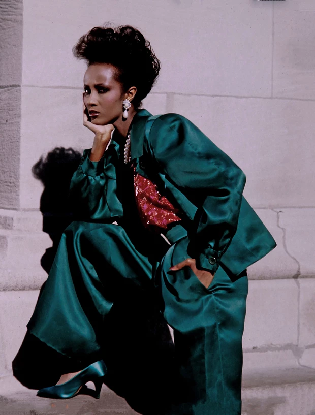 H Iman με Oscar De La Renta το 1985.