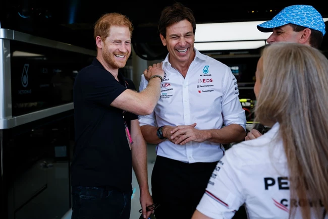 Πρίγκιπας Harry | Όταν η πριγκίπισσα Diana τον πήγε για πρώτη φορά Grand Prix