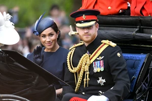 Harry και Meghan | 5 προνόμια που χάνουν με την αποχώρησή τους από τη βασιλική οικογένεια