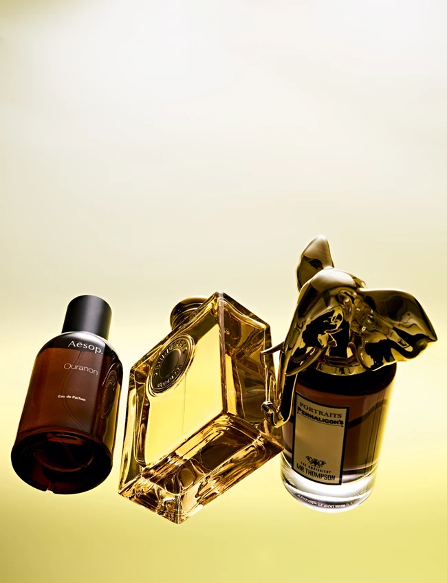 New Year, New Aura | Τα αρώματα που θα σας ανανεώσουν τη νέα χρονιά