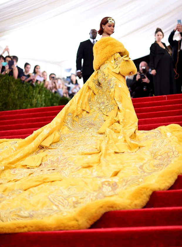Rihanna Met Gala
