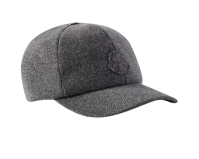 Καπέλο Moncler, Attica