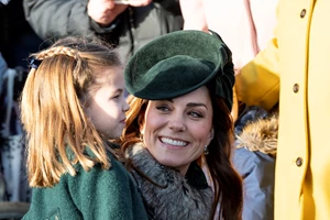 Ξεπέρασε τον πρίγκιπα George | Η Πριγκίπισσα Charlotte είναι η πιο πλούσια νεαρή royal