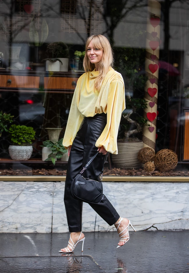 Αυτό είναι το πιο chic παντελόνι της σεζόν