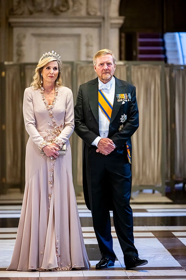 Βασίλισσα Μaxima | Μυστήριο με την επί 1 αιώνα εξαφανισμένη τιάρα της Βιλελμίνης της Ολλανδίας