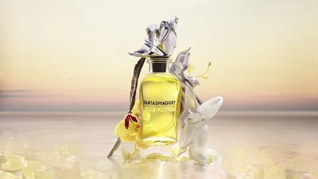 PARFUMS_LESEXTRAITS_STILLLIFE_VISUAL_02_BOTTLE_INGREDIENTS_PRESS_1920x1080.jpg