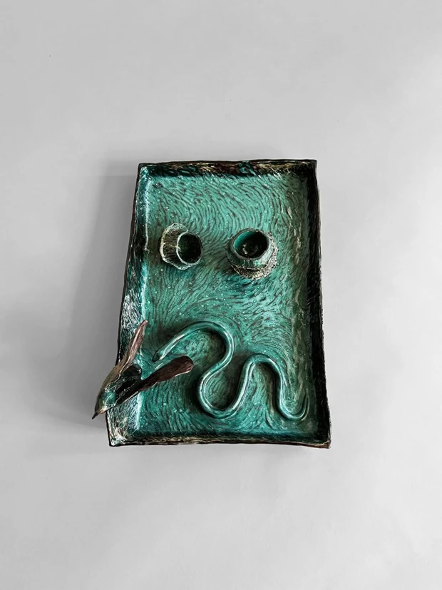 Προηγούμενο έργο της καλλιτέχνιδος Diane Alexandre που συμμετέχει στην έκθεση