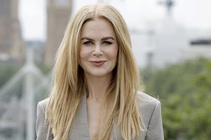 Το μυστικό της Anne Hathaway για πιο ζουμερά χείλη που έγινε viral