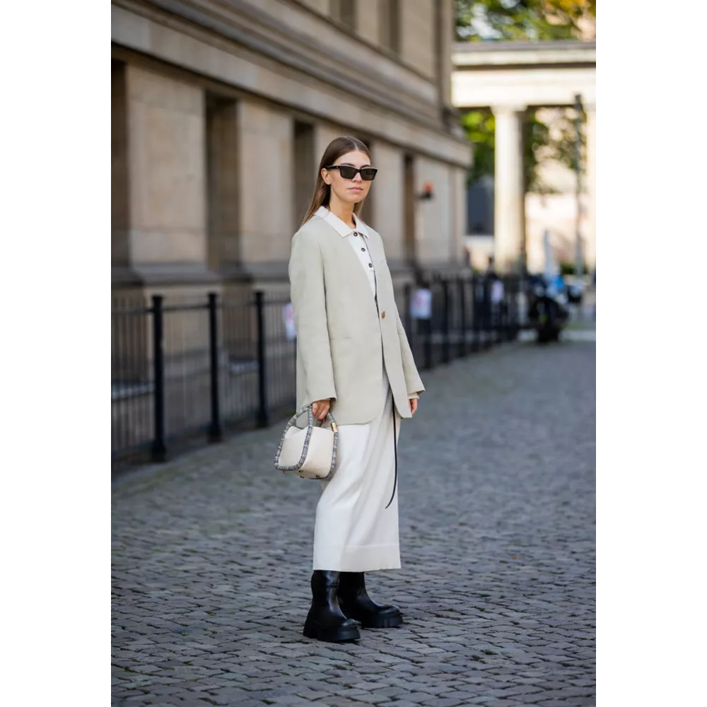 Με blazer