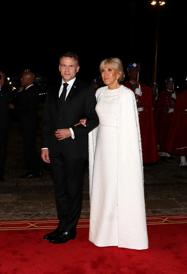 Brigitte Macron | Τα Dior σύνολα που επέλεξε για το ταξίδι της στο Μαρόκο