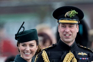 Kate Middleton | H ιστορία πίσω από τη ξεχωριστή φωτογραφία με την αστεία στιγμή που μοιράστηκε με μια μικρή fan της