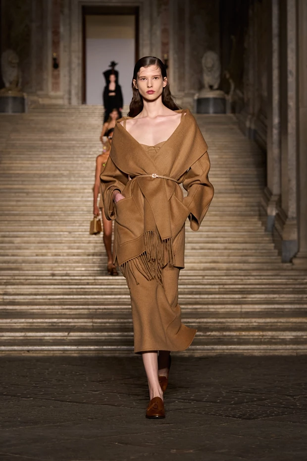 Max Mara resort 26