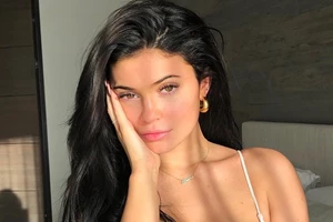 Αυτή η παραλλαγή του γαλλικού μανικιούρ είναι η chic πρόταση που έχουν λατρέψει οι fashionistas