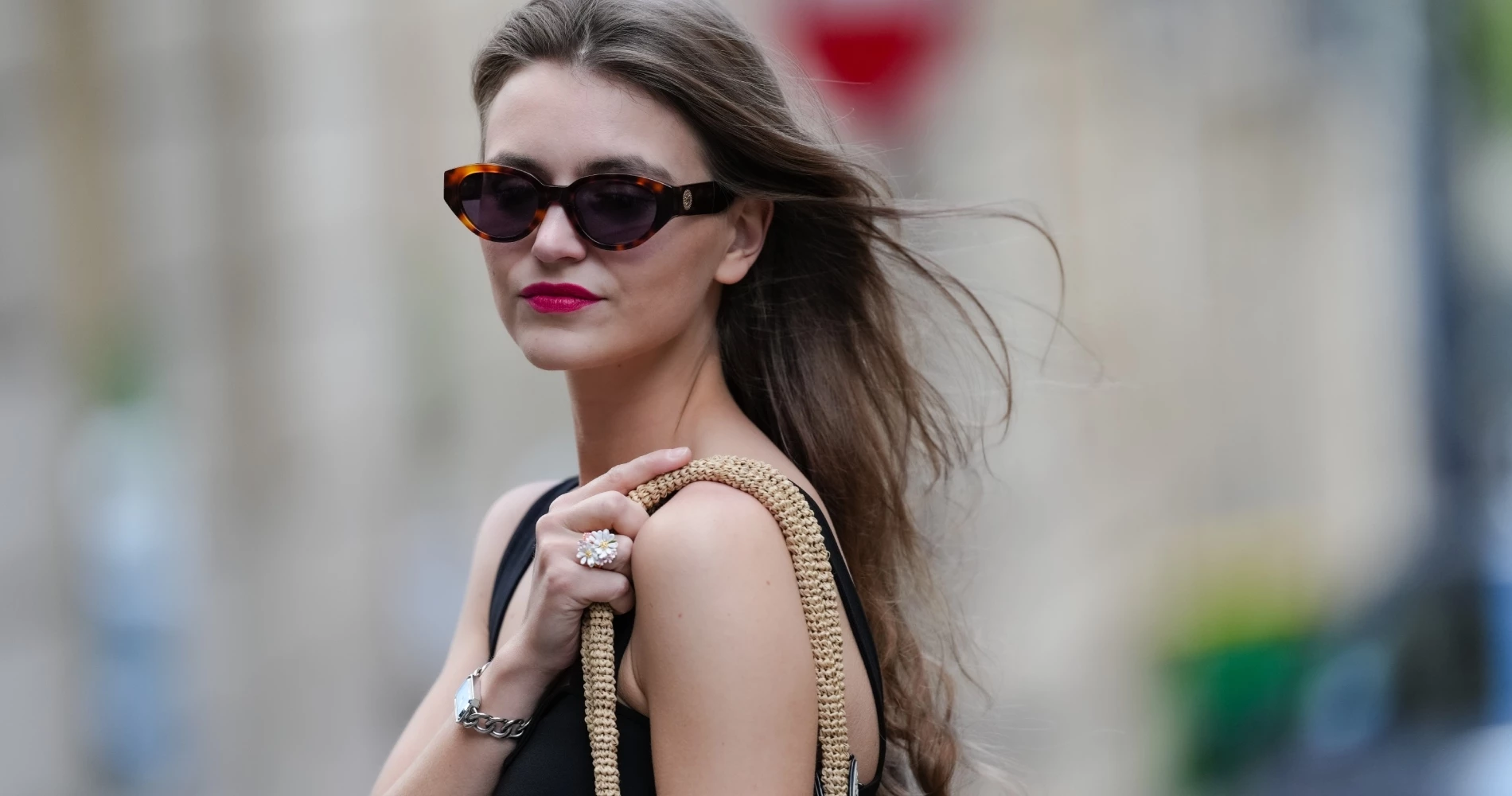 7 tips για να χρησιμοποιήσετε τη ρετινόλη με ασφάλεια το καλοκαίρι