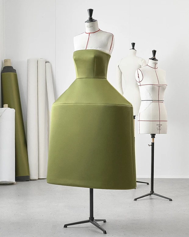 LOUIS VUITTON SAVOIR-FAIRE HANNAH EINBINDER