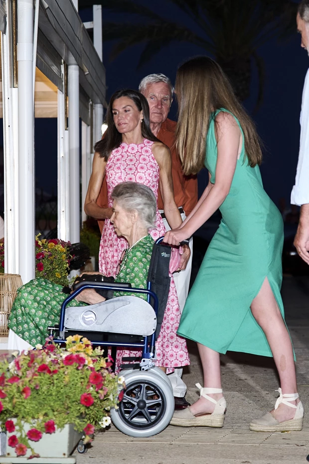 Βασίλισσα Letizia, Ειρήνη της Ελλάδας και Infanta Sofia