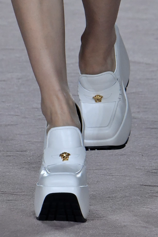 Versace SS22