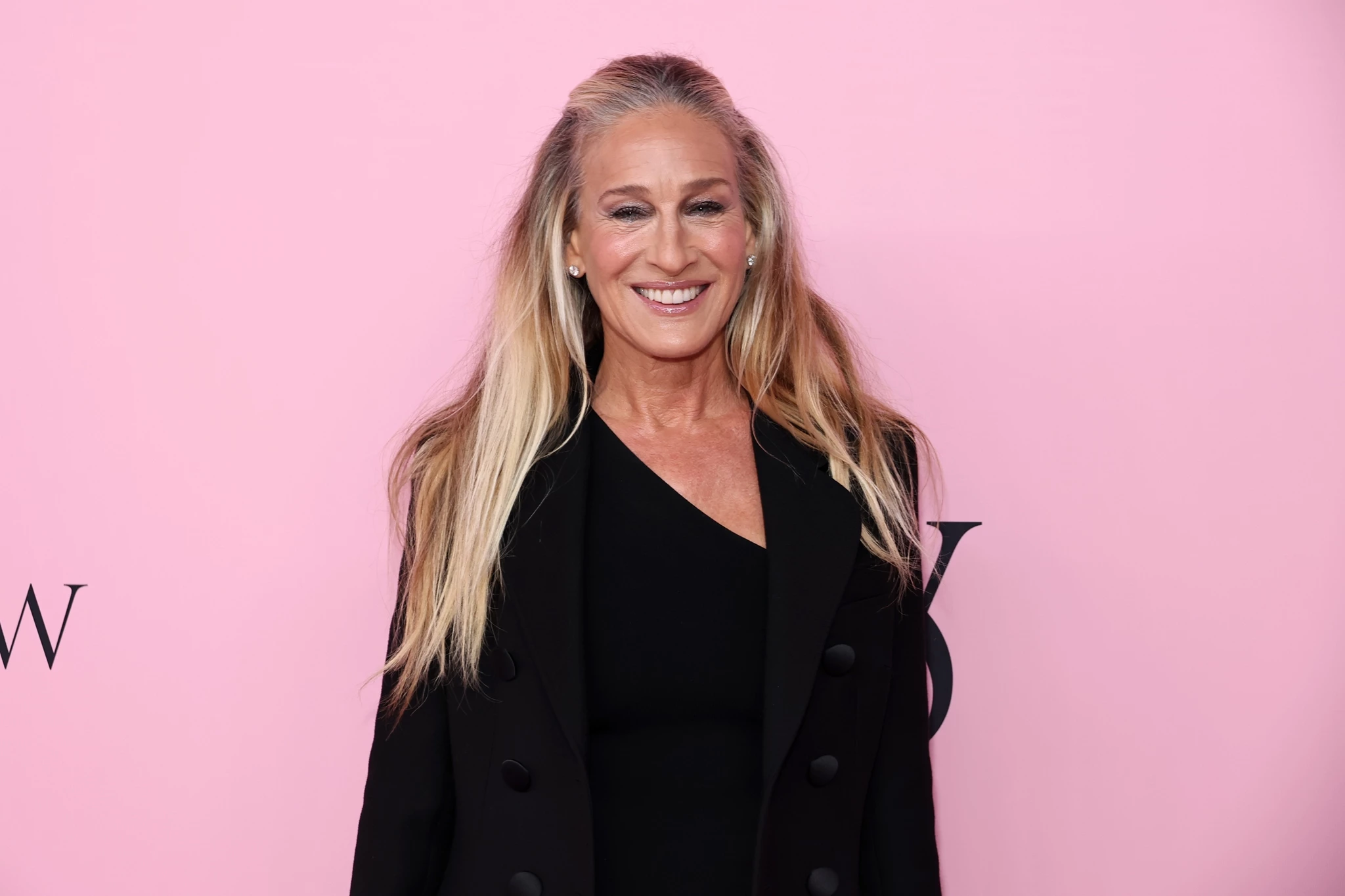 Sarah Jessica Parker | Η ερώτηση που της προκάλεσε εμφανή αμηχανία στο κόκκινο χαλί