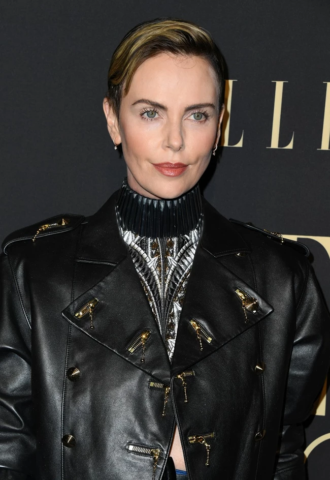 Beauty bowl cut charlize theron