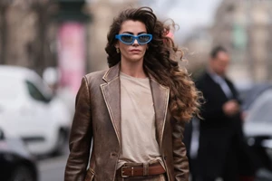 Η beauty συνήθεια στην οποία ορκίζονται οι γυναίκες με τα πιο όμορφα μαλλιά