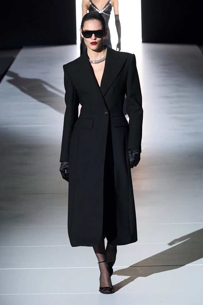 Dolce e Gabbana F/W 2023-2-24
