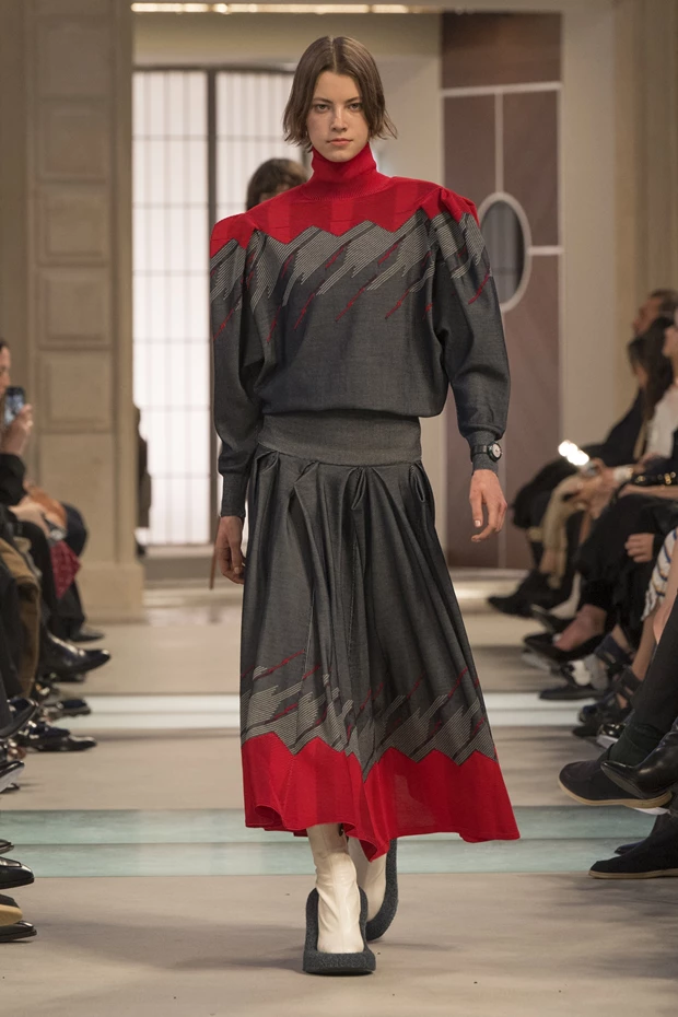 LV AW25