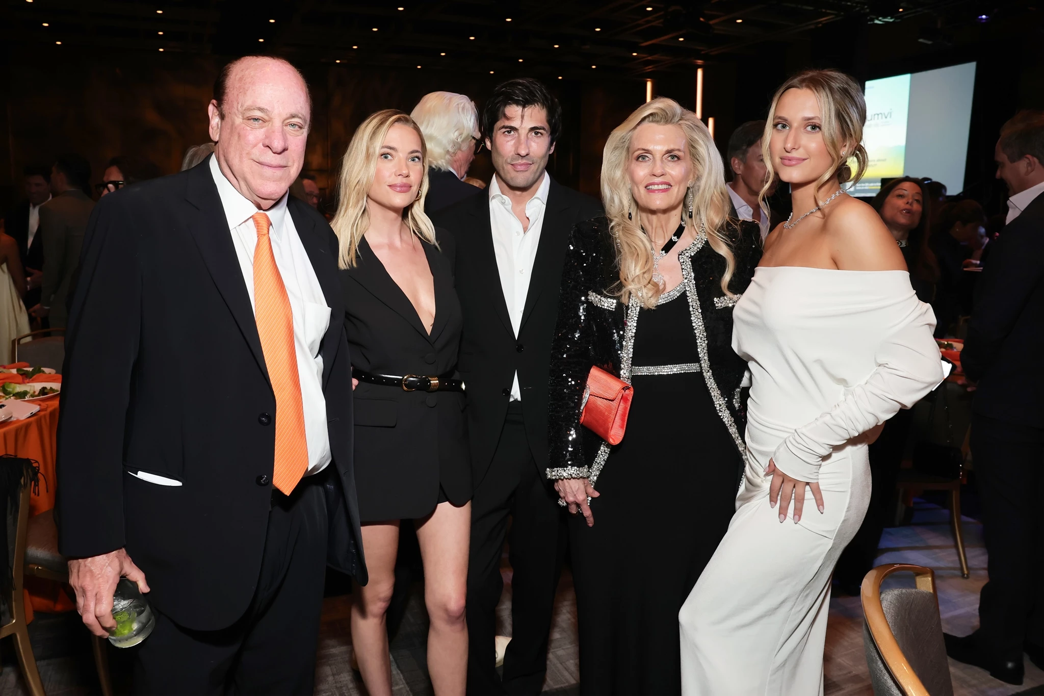 Μία βραδιά λάμψης και προσφοράς | Το Harper's Bazaar στο 32ο ετήσιο Race To Erase MS Gala στο Los Angeles