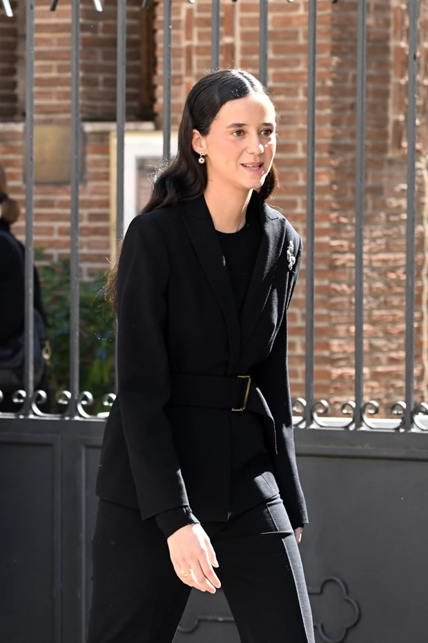 Σοφία της Ισπανίας | Σπάνια δημόσια εμφάνιση με τη μεγαλύτερη εγγονή της, Victoria