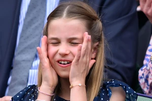 Ο πρίγκιπας Harry κάνει άλλη μια εμφάνιση-έκπληξη χωρίς τη Meghan Markle