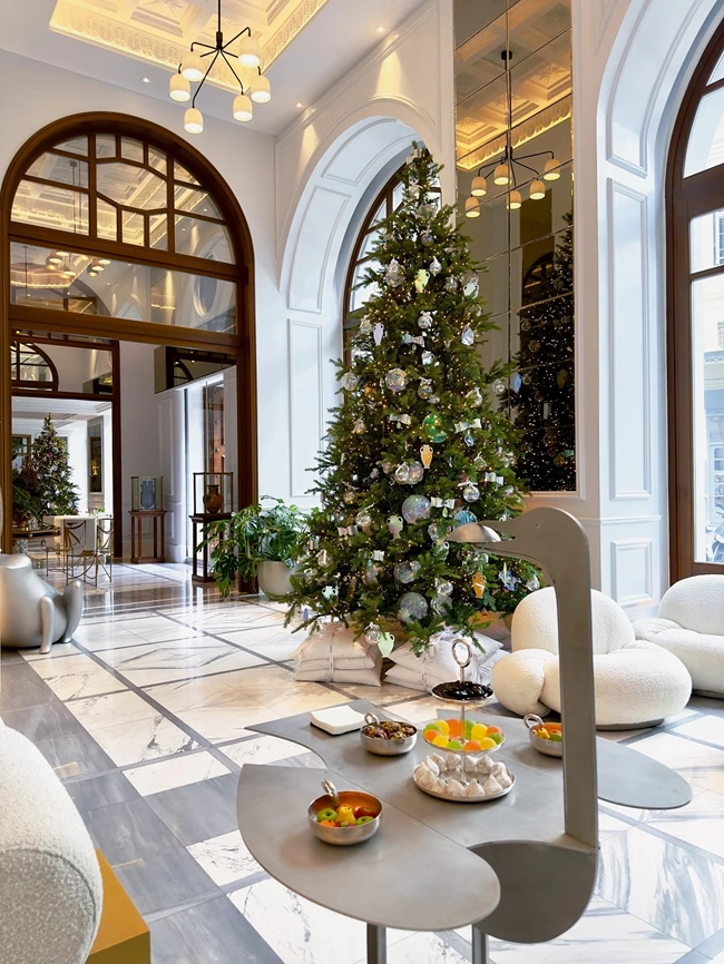 Χριστούγεννα στην πόλη | Spread the Jolly Dolli spirit