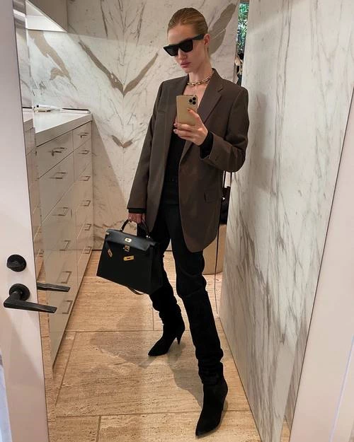 Rosie Huntington-Whiteley.