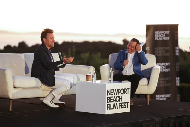 Ewan McGregor | Το Harper's Bazaar στη βράβευση του εμβληματικού ηθοποιού στη Florida