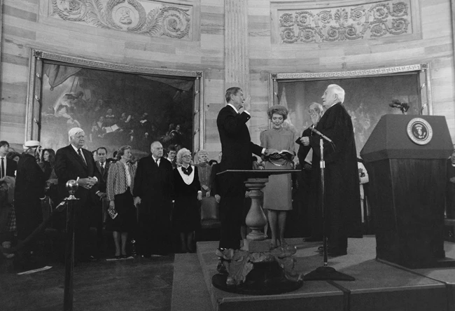 Κωνσταντίνος Μπρουμίδης | O Έλληνας που φιλοτέχνησε τις τοιχογραφίες στο Καπιτώλιο