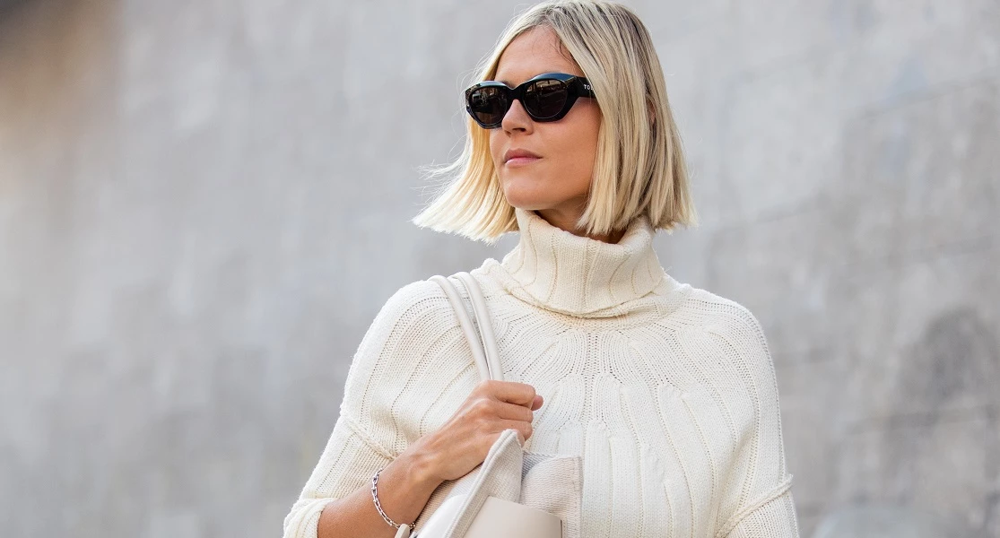 Πώς να ανανεώσετε τα γκρίζα μαλλιά σας με μπαλαγιάζ